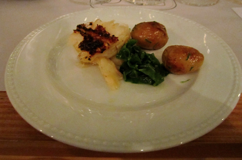 bacalhau-assado-com-batatas-ao-murro