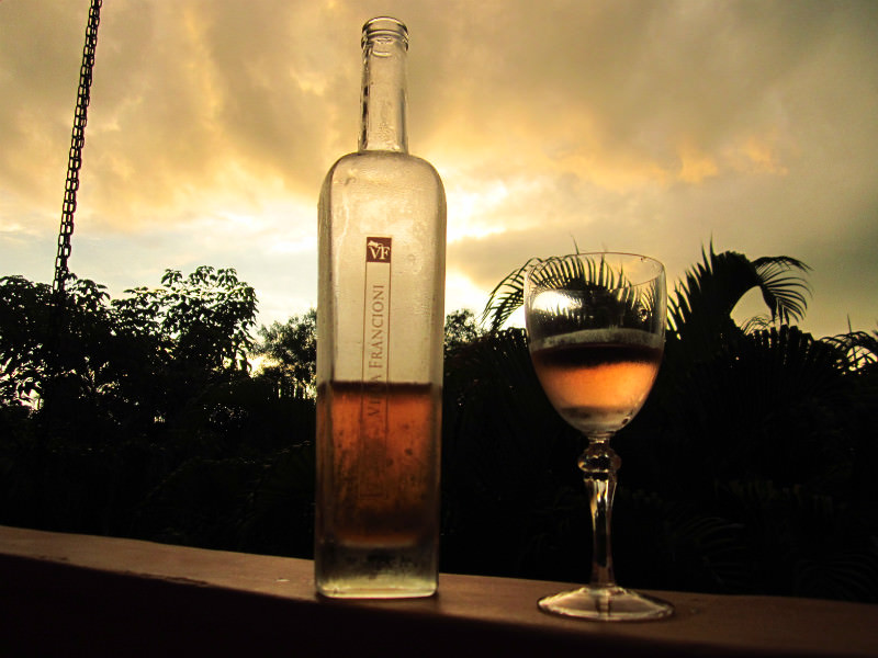 villa-francioni-rose-tarde