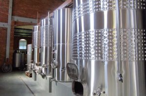 larentis-tanques-de-aco