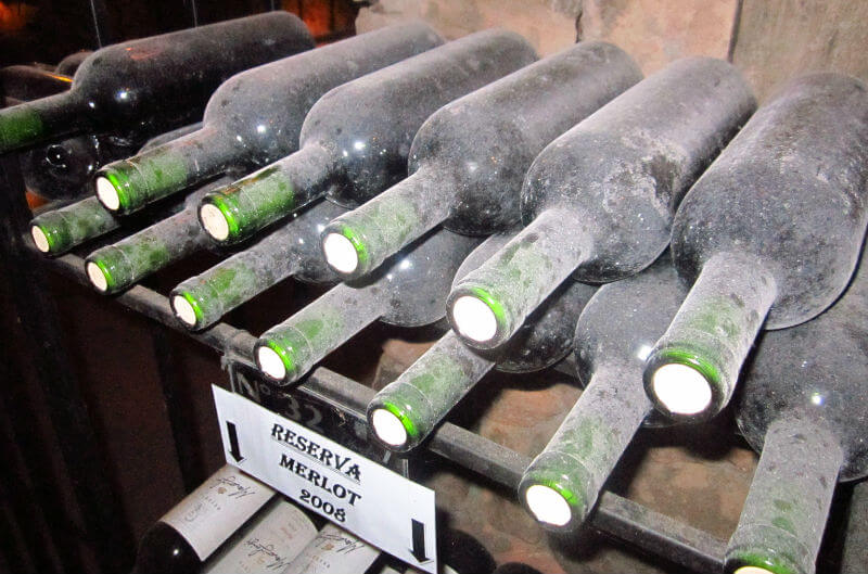 marco-luigi-garrafas-nas-caves