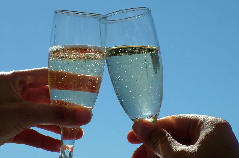 tacas-de-vinho-frisante-e-espumante-brinde