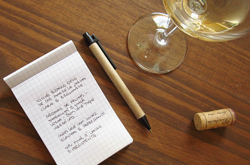 Caderno de notas de degustação de vinhos